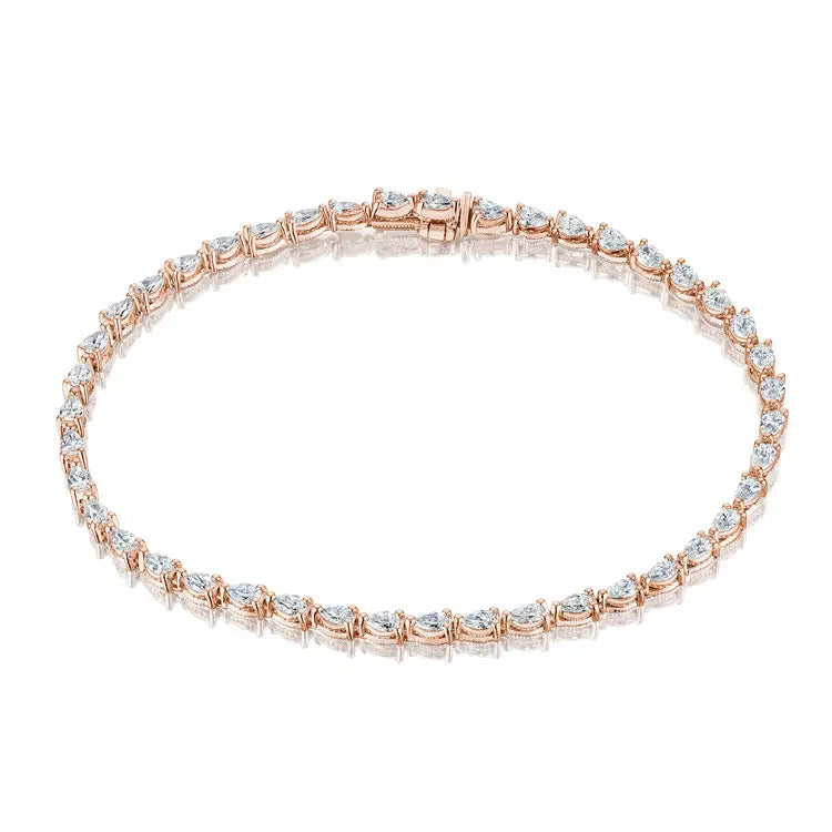 Pear Diamond Tennis Bracelet in 18Kt Gold. Style FB 673 7". TACORI Stilla Collection.