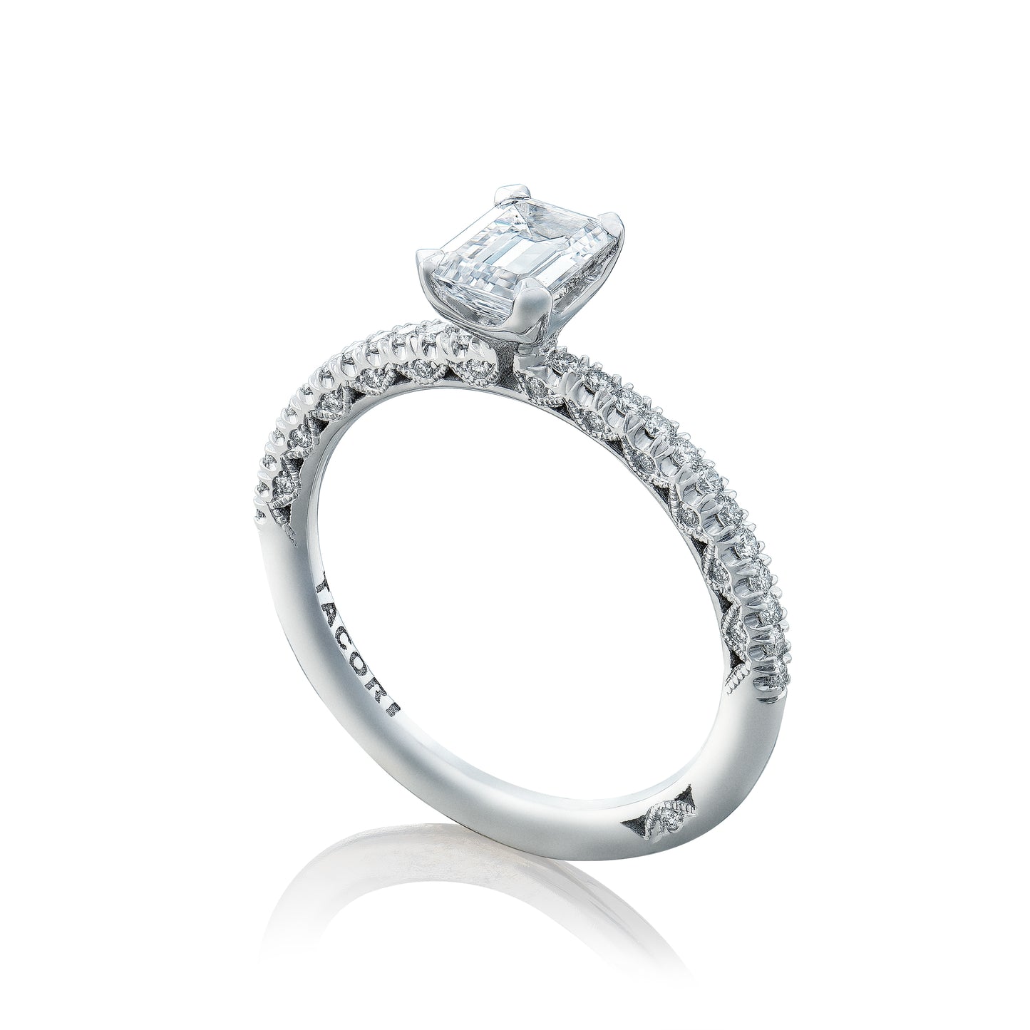 Petite Crescent Style # HT 2545 1.5 EC